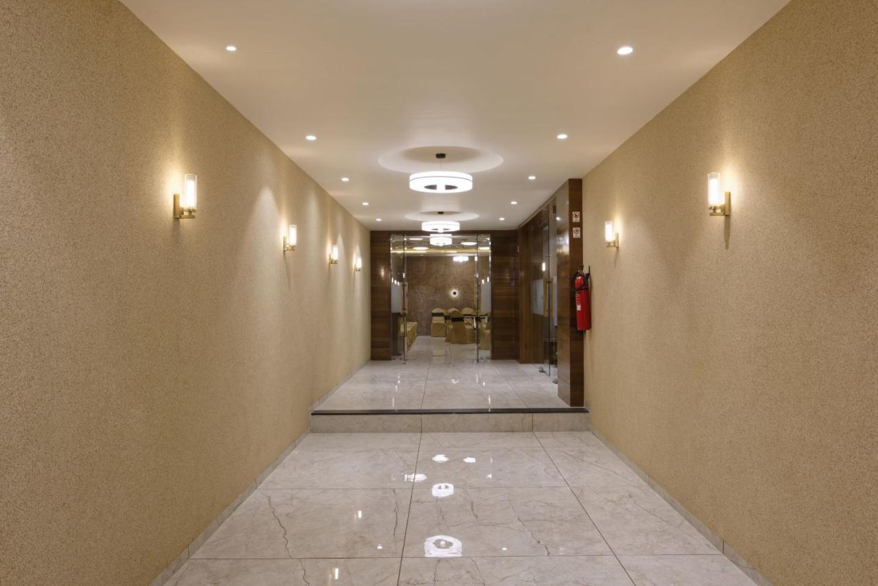 Hotel Flourish International Ahmedabad Eksteriør bilde